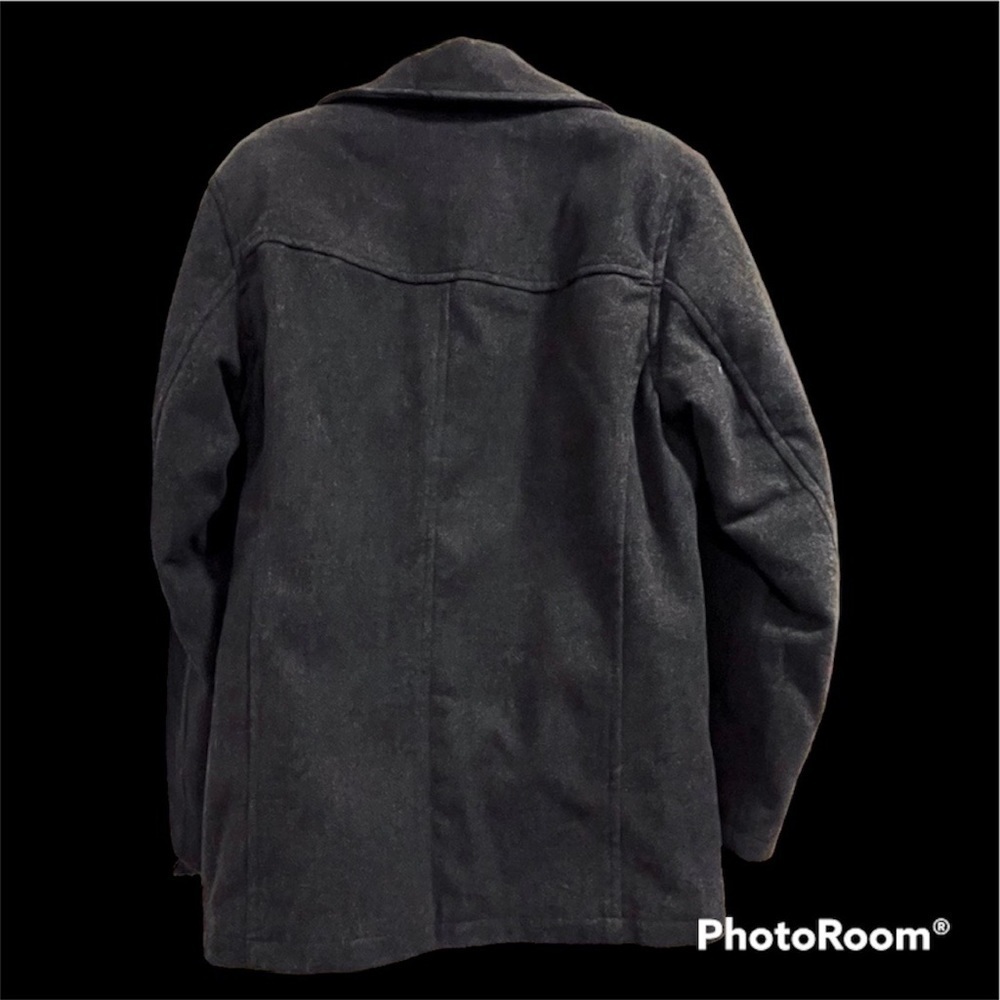 Double Breasted Peacoat •Men• - Picture 3 of 10